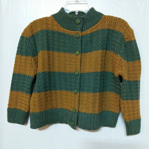 Bulk-E-Knit Sweaters - Authentic 1950's Wool Cardigan Bakelite/Lucite